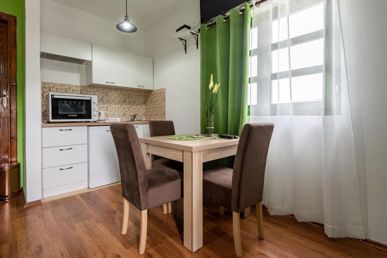 Apartments And Spa Miona Virpazar Bagian luar foto