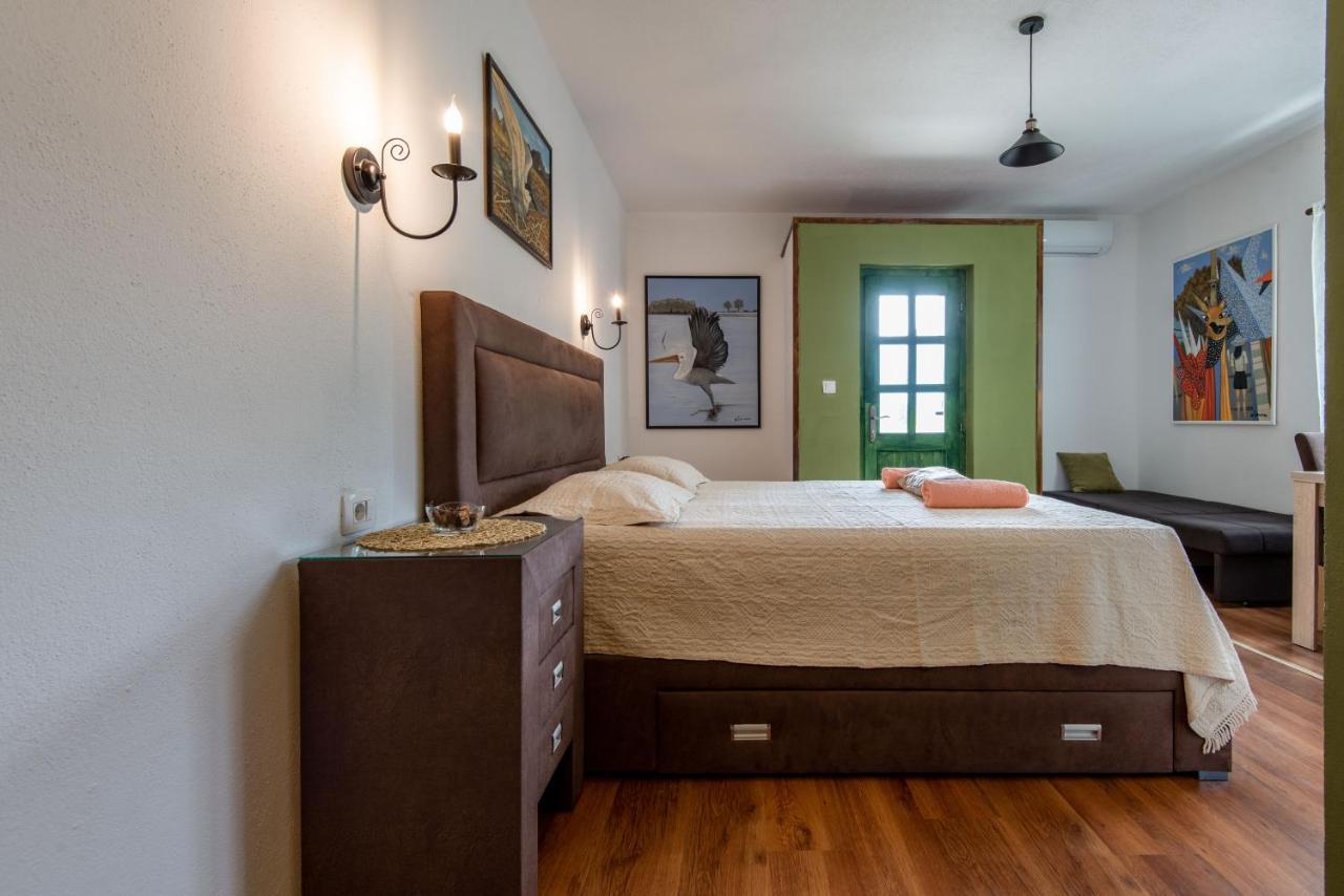 Apartments And Spa Miona Virpazar Bagian luar foto