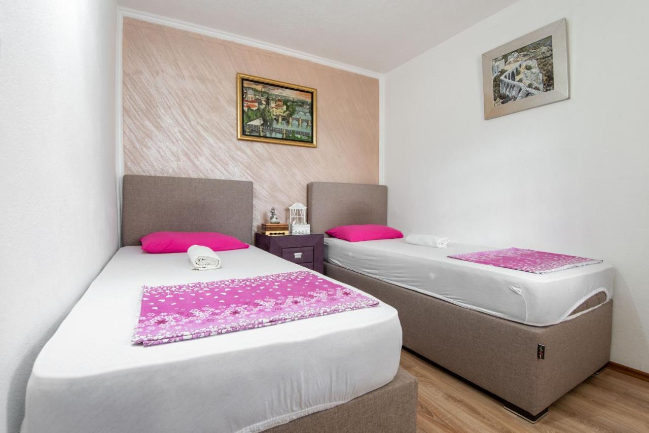 Apartments And Spa Miona Virpazar Bagian luar foto
